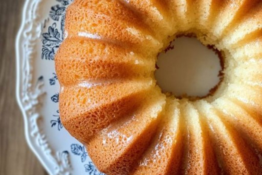 Sour Cream Bundt Cake Recipe