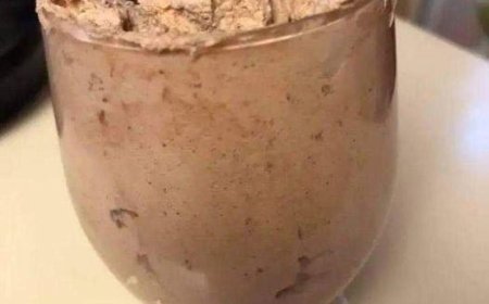 Homemade Chocolate Frosty Recipe