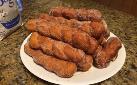 2 Ingredient Dough Cinnamon Twists Recipe