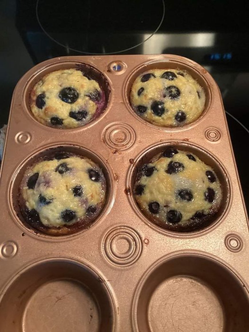 Banana, Egg, and Blueberry Muffins Ingredients